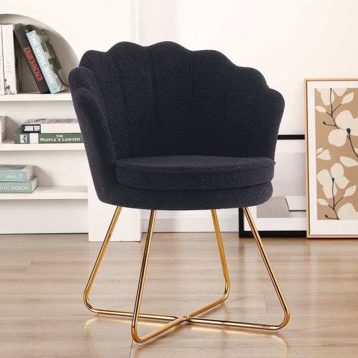 Focht Papasan Faux Fur Accent Chair